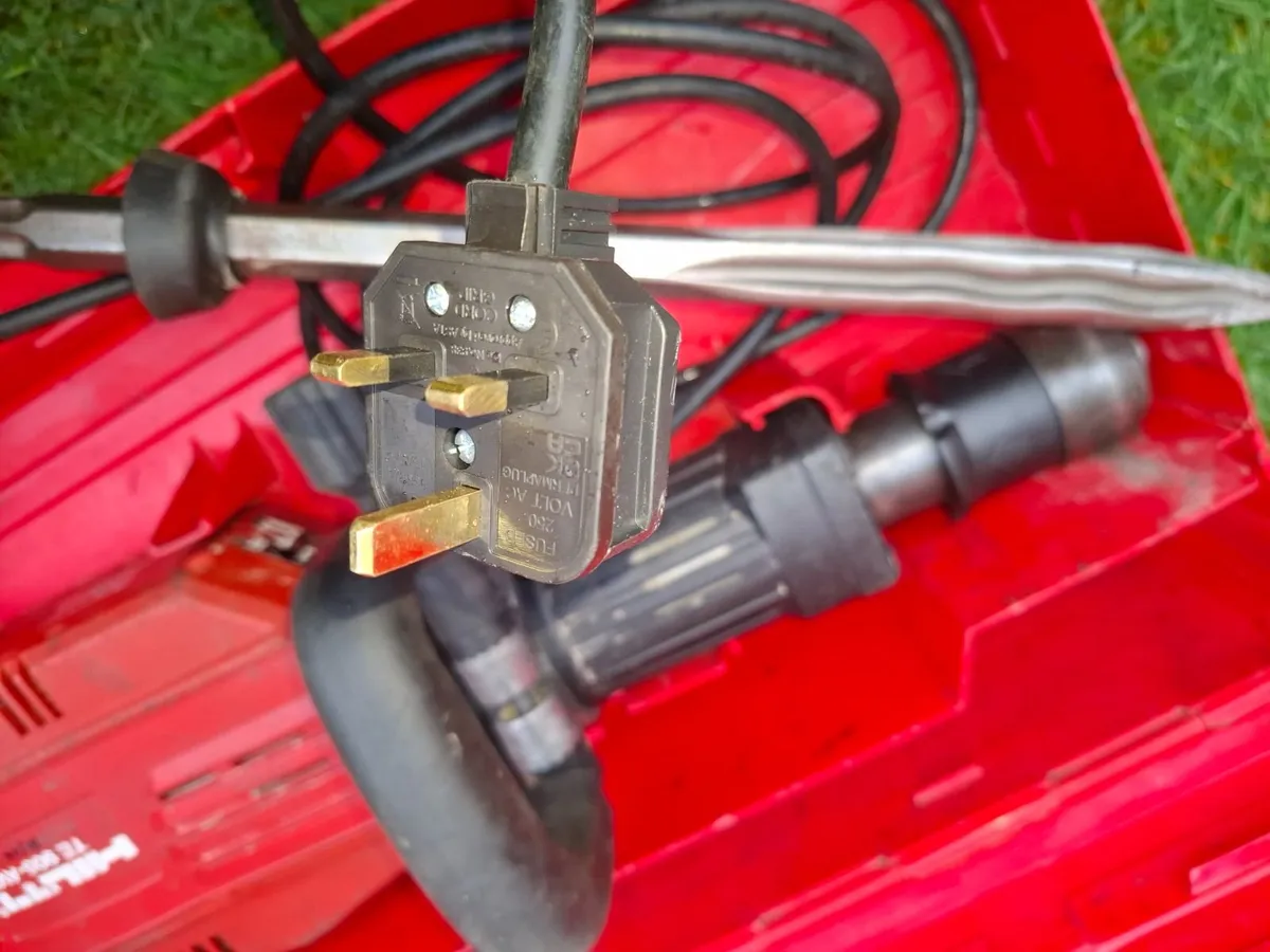 HILTI TE 905 BREAKER /warranty 6-months/receipt - Image 3