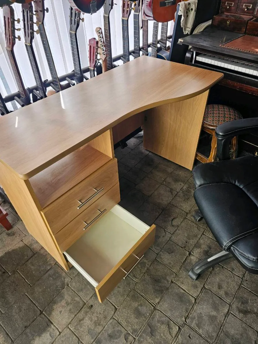 As New Office Desk - Image 3