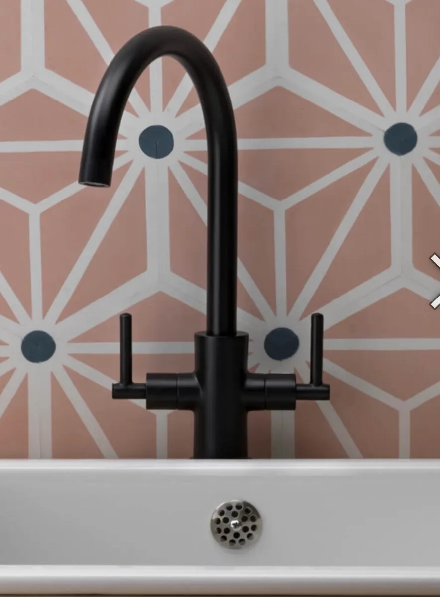 Kitchen tap NEW - Image 1