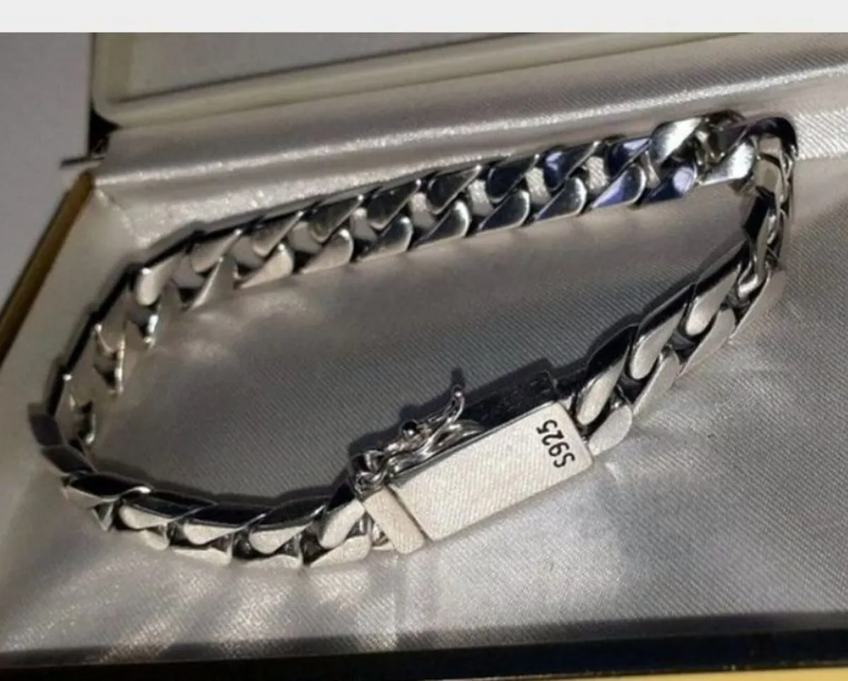 Vintage Sterling Silver Cuban Link Bracelet - Image 1