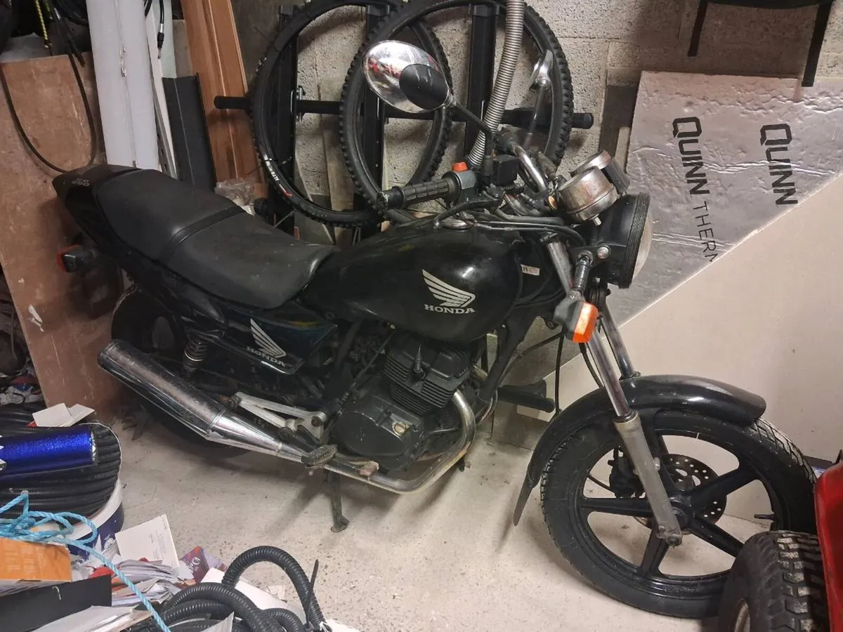 Honda CB250 - Image 2