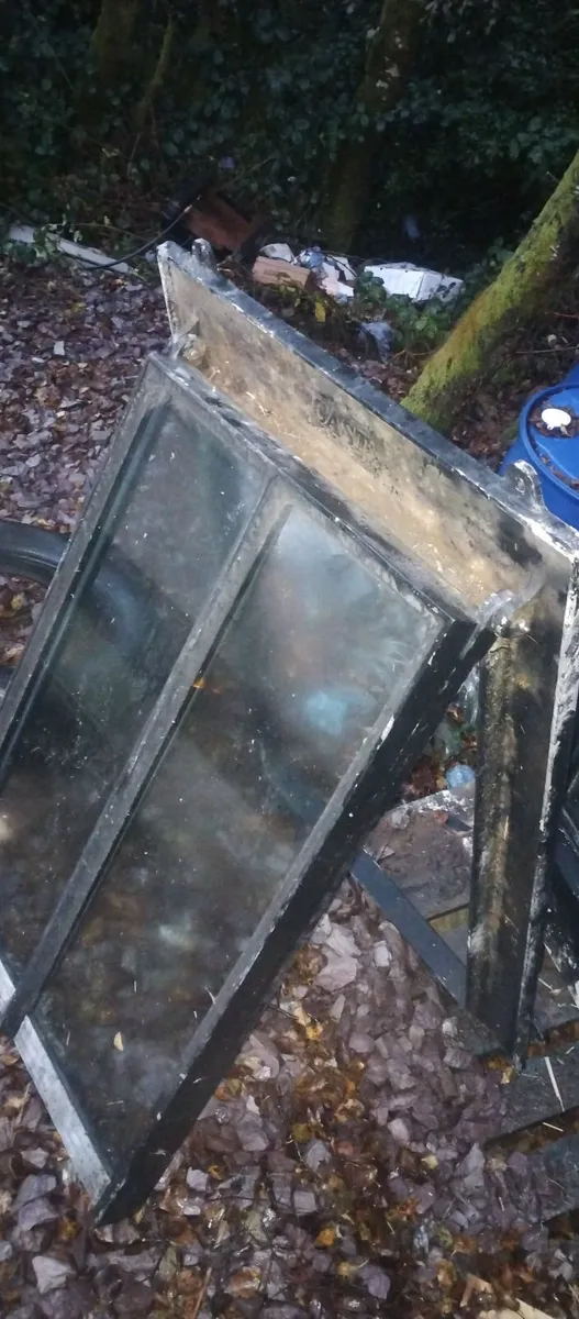 Roof lights , cast .....double glazed - Image 2