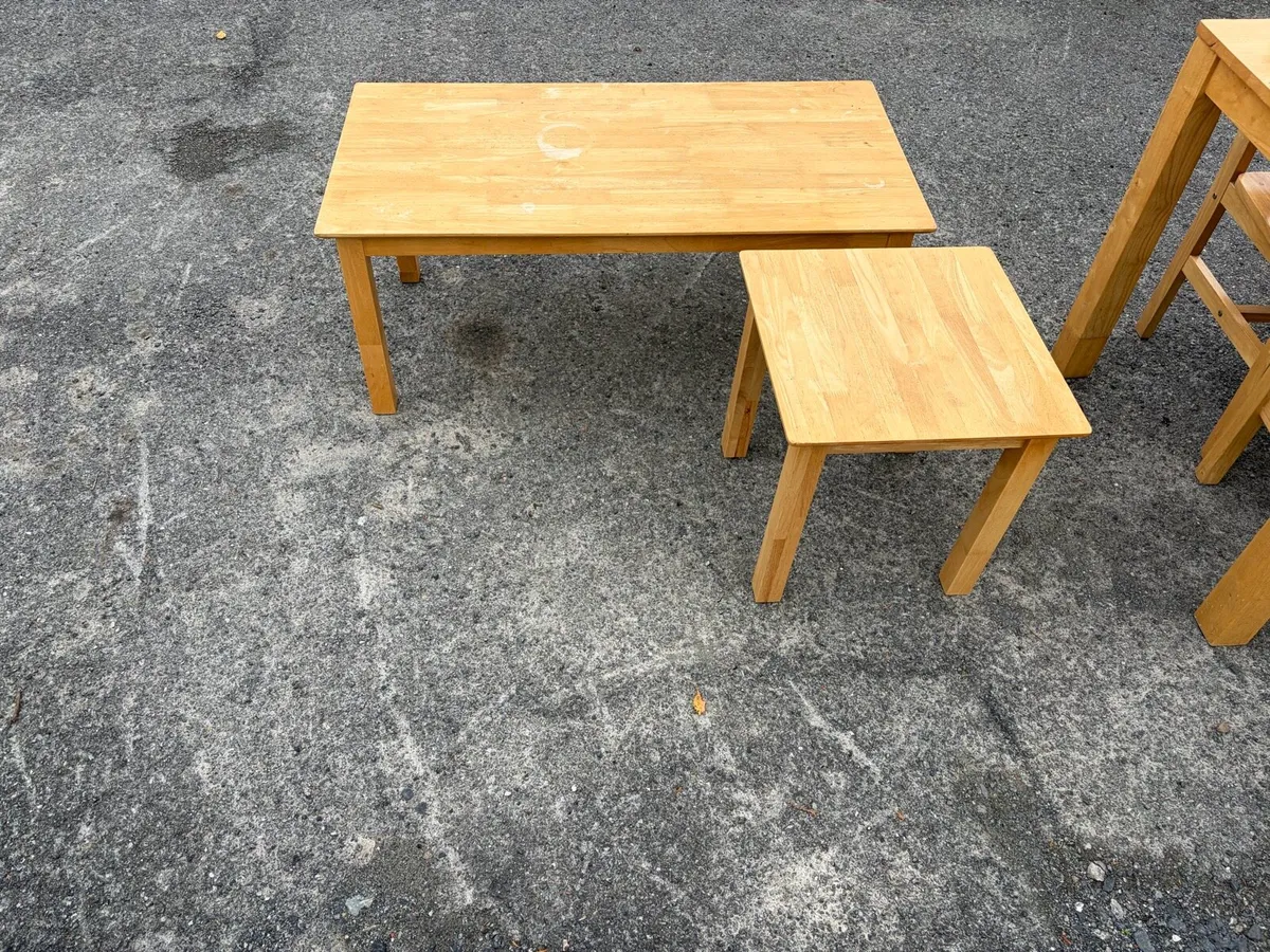 2 x oak coffee table or side tables - Image 3