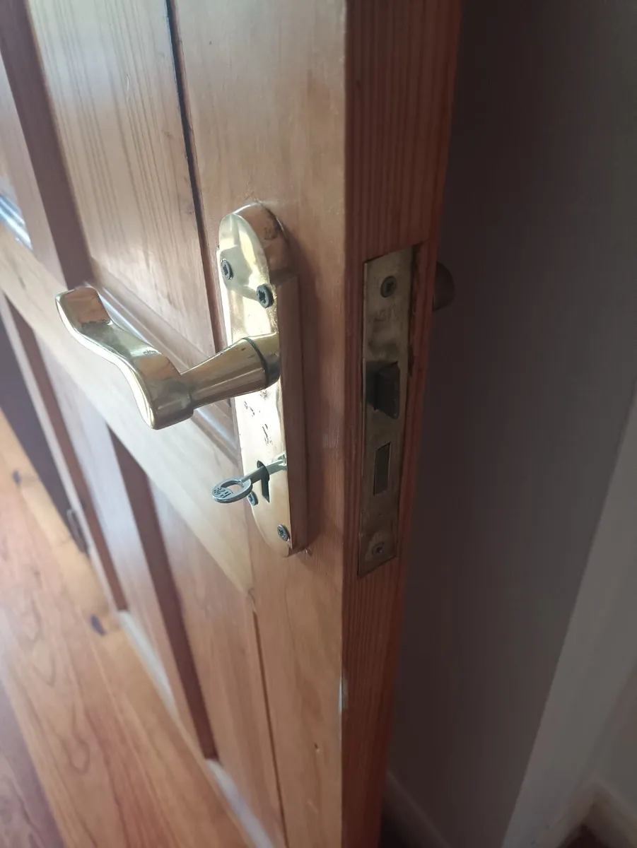 Solid pine door - Image 2