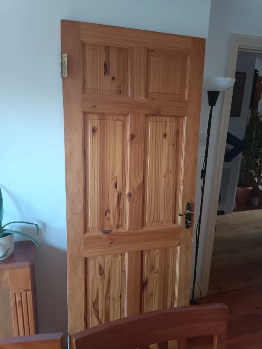 Solid pine door - Image 4