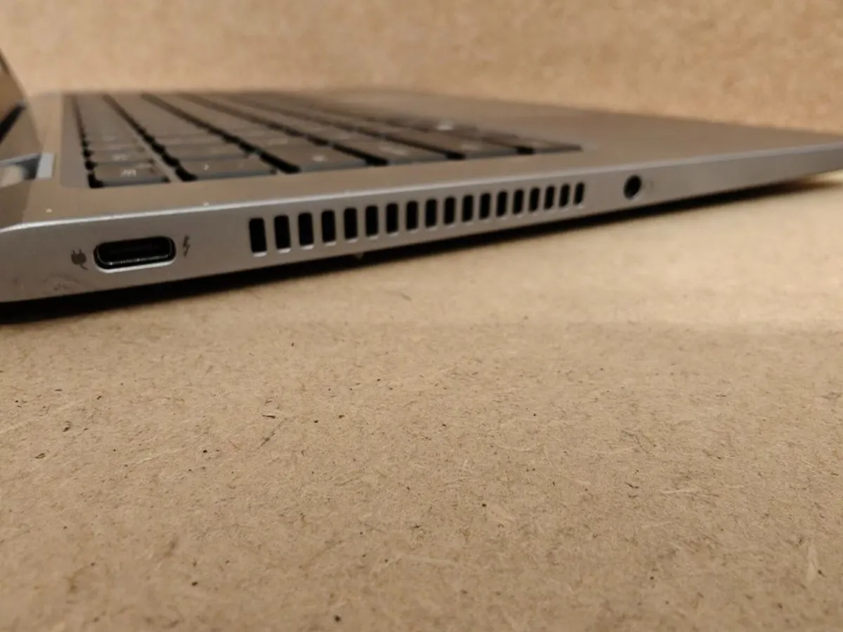 Dell Latitude 7420 | i7 vPro | 32GB | 256GB | 14" - Image 3