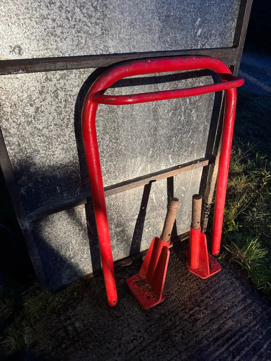 Factory Roll bar for Massey Ferguson - Image 3