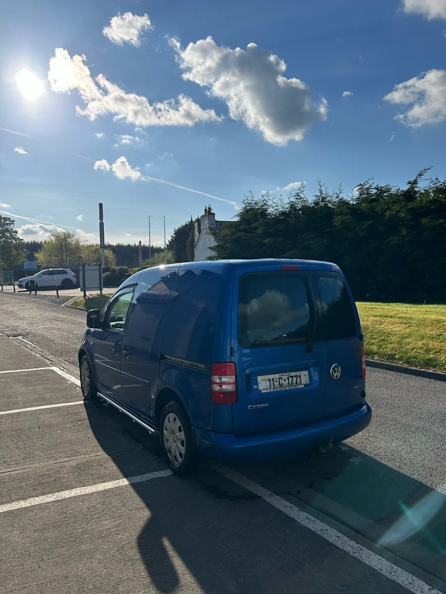 Volkswagen Caddy - Image 4