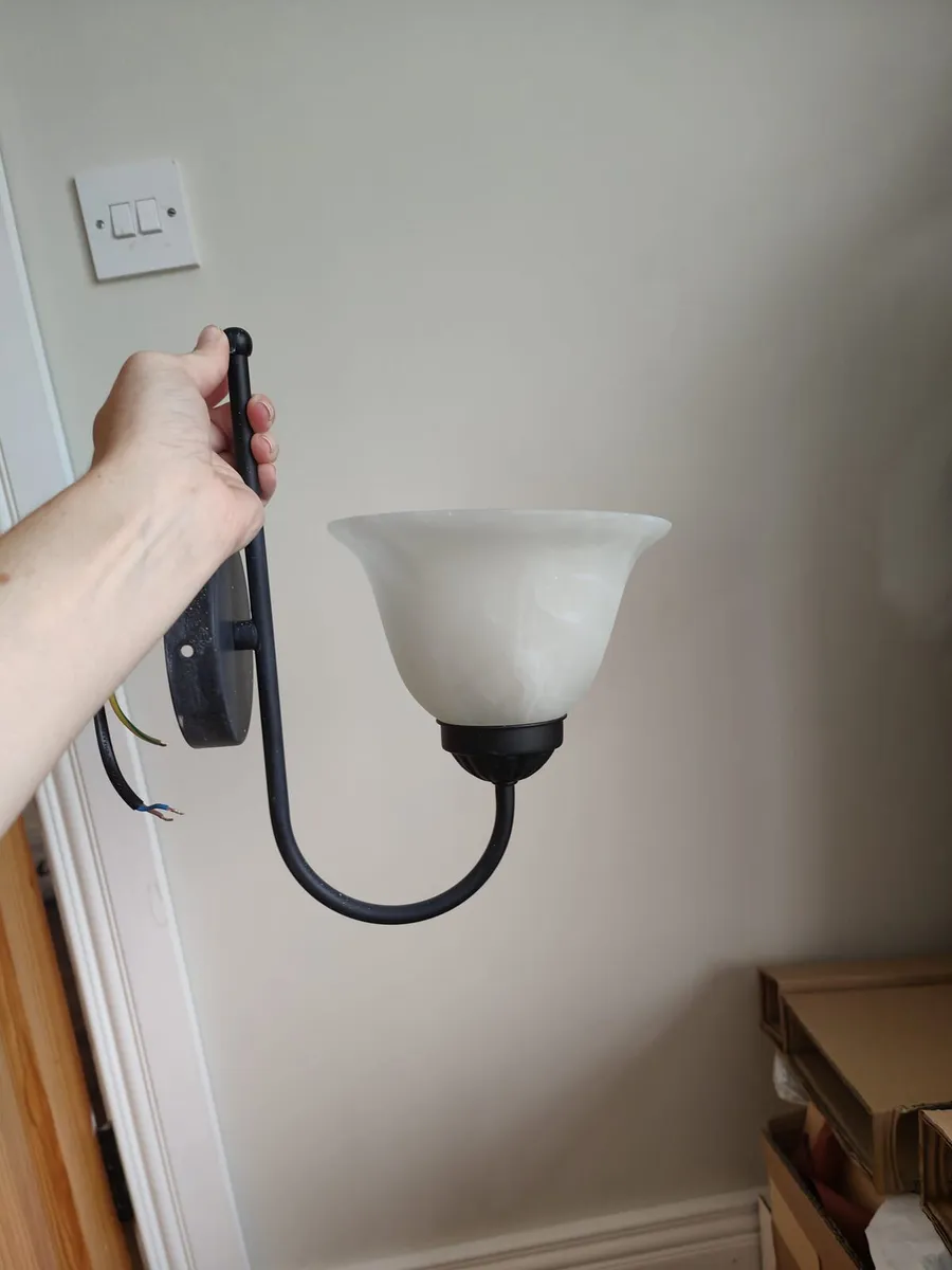 Ceiling lights with matching wall lights - Image 3