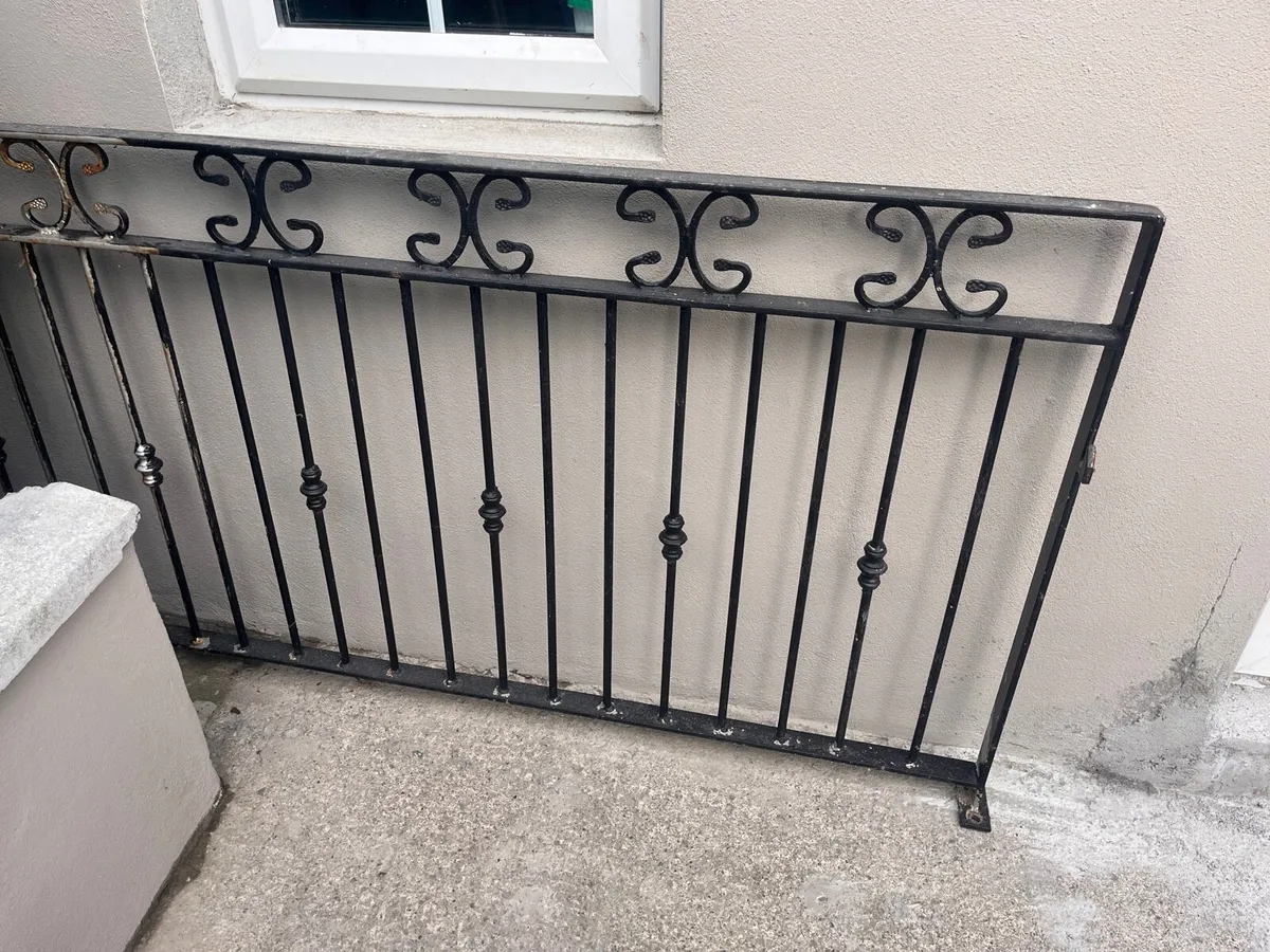 Steel railings with gate - Image 1