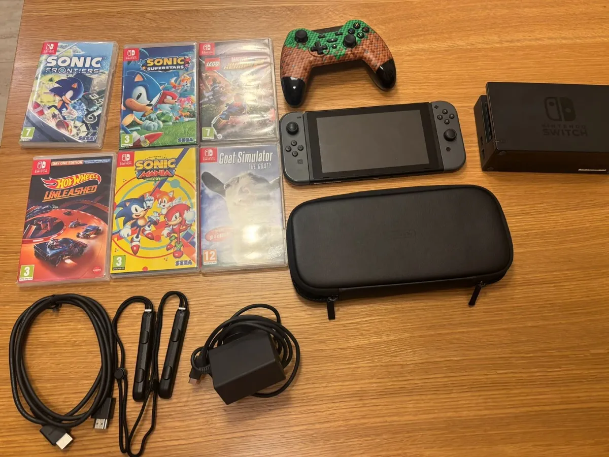 Nintendo Switch - Image 1