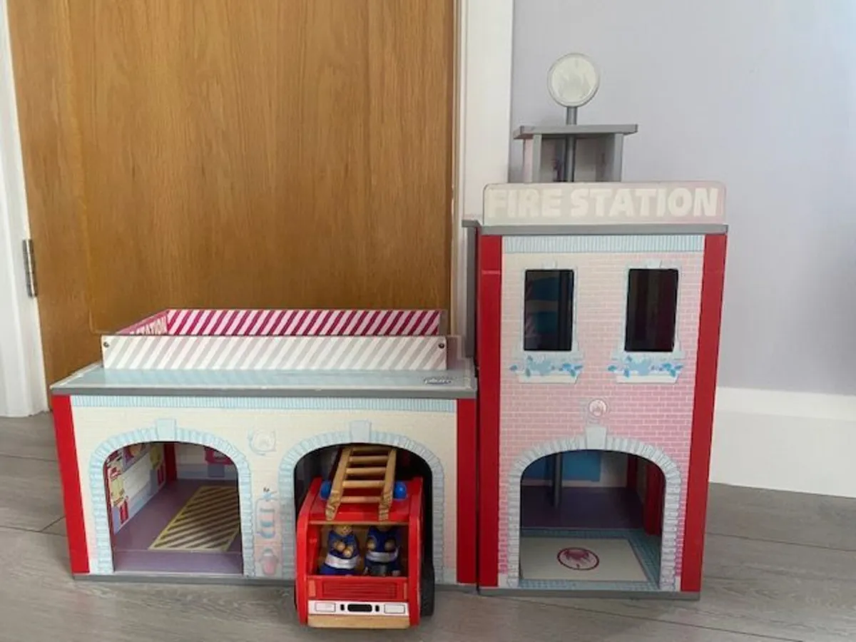Wooden Fire Station  with Accessories - Image 4