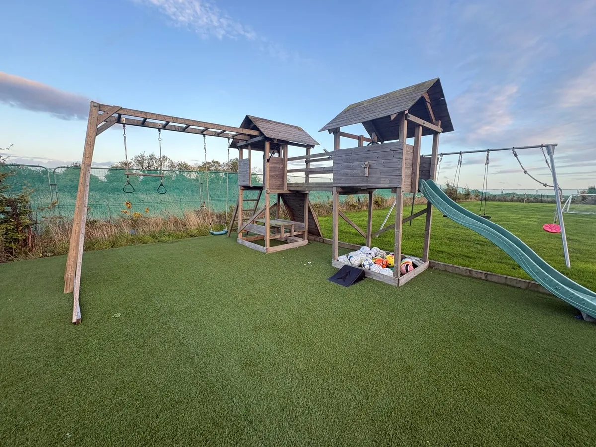 Swings & Play Den - Image 1