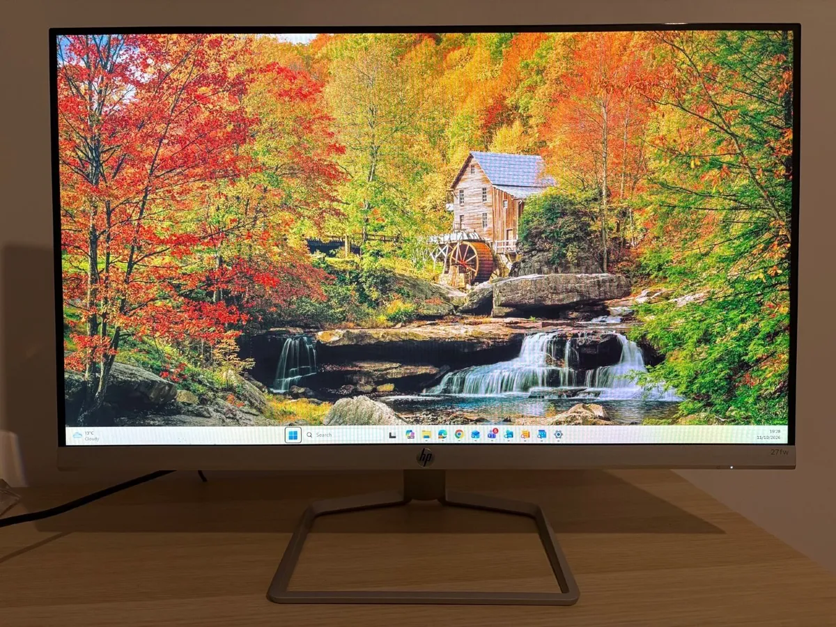 HP 27fw 27-Inch Full HD Monitor – Excellent Condit - Image 4