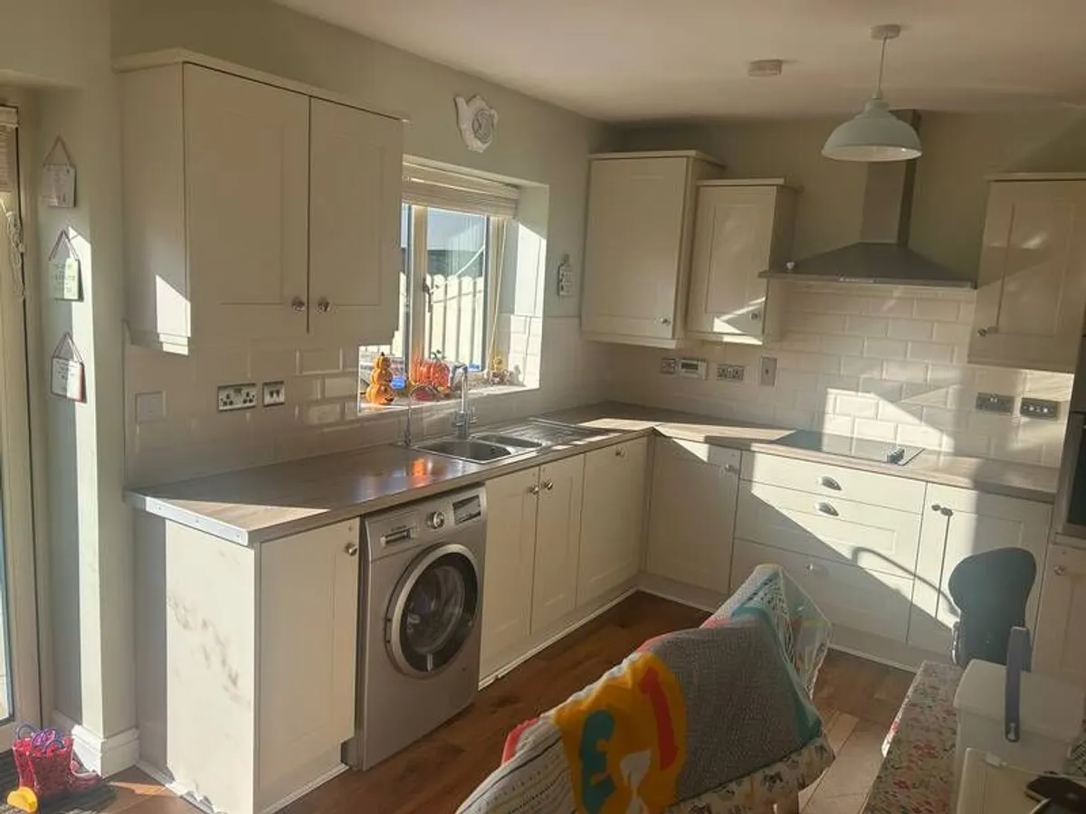 Cream Kitchen and Appliances - Image 2