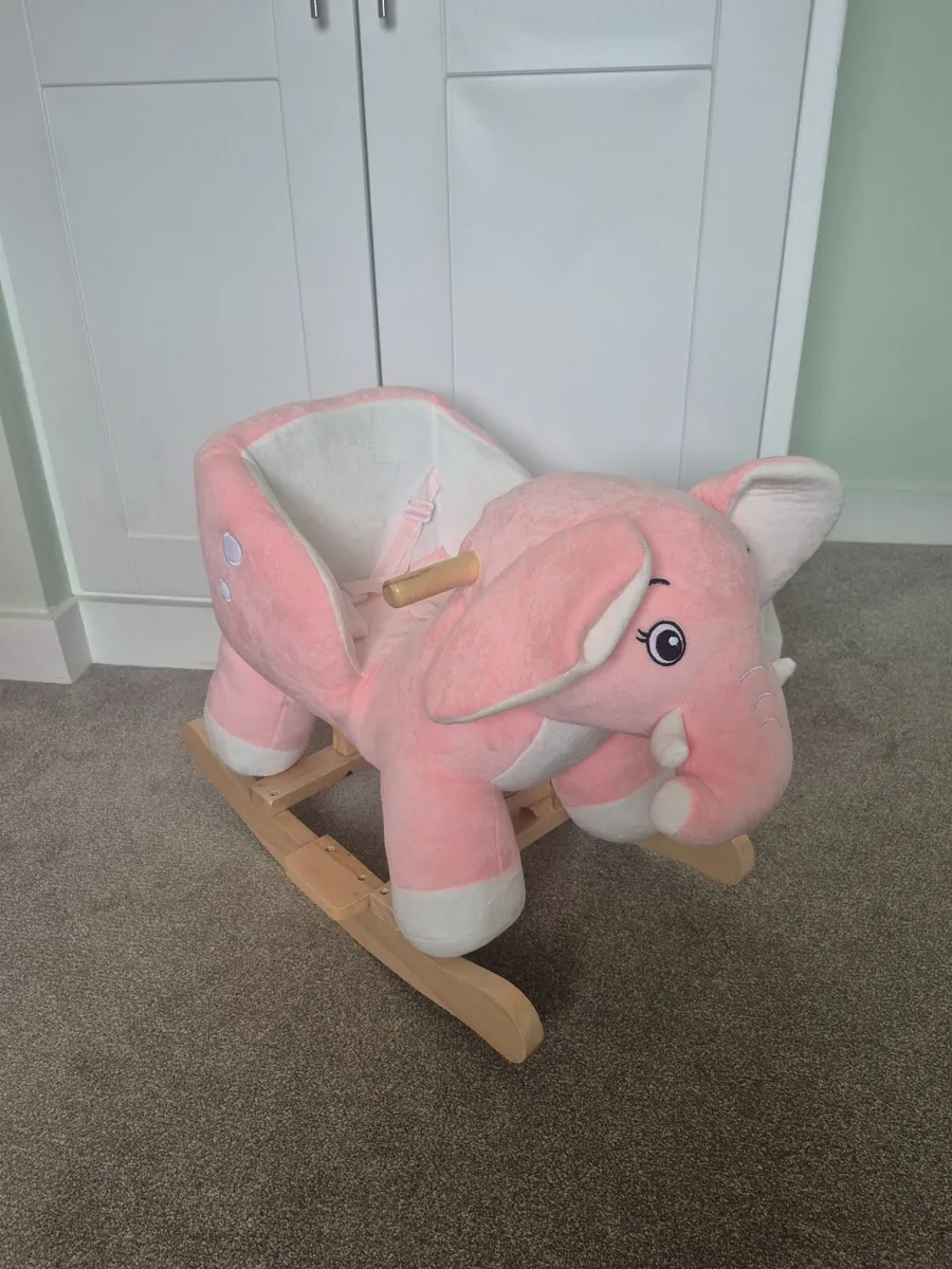 Baby elephant rocking horse - Image 1