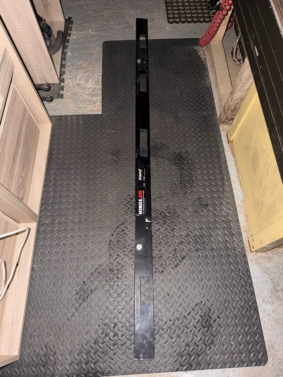 Trend hinge jig