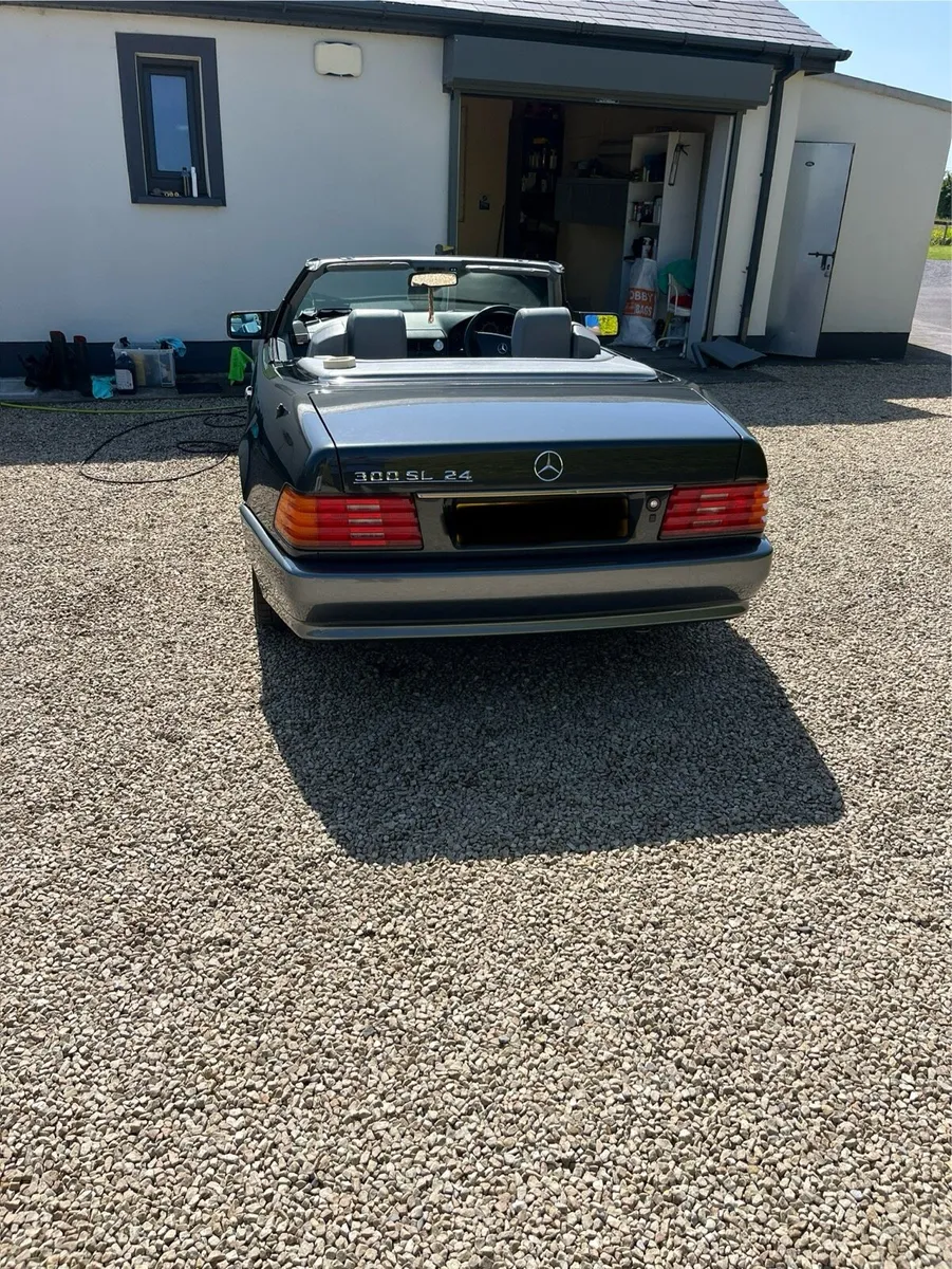 Mercedes 300SL-24 - Image 4