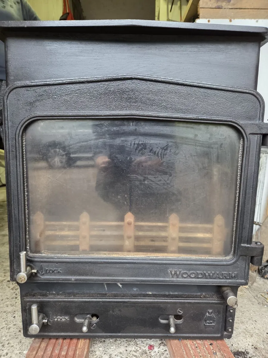 Woodwarm Stove with Back Boiler - Image 1