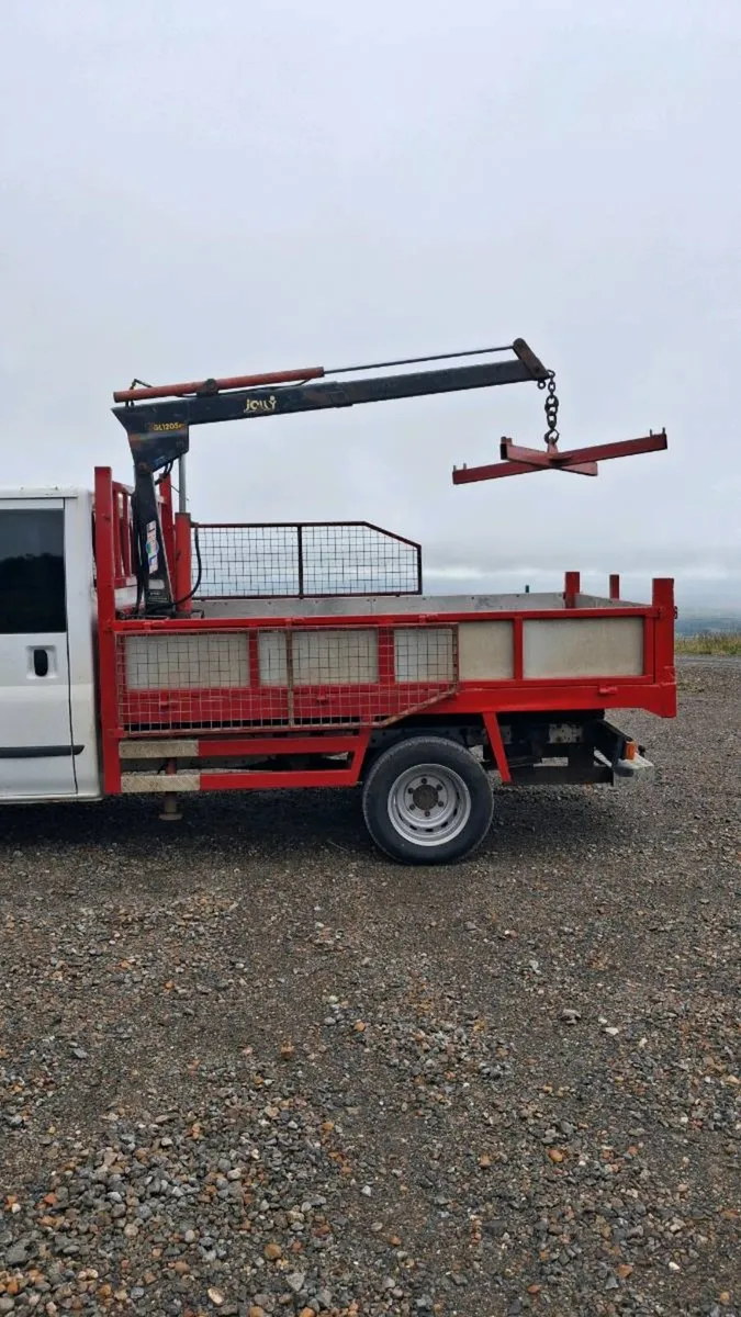 Ford transit tipper and crane - Image 4