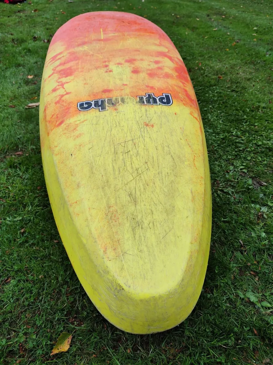 Creeker Kayak (Pyranha), Paddle and Gear - Image 4