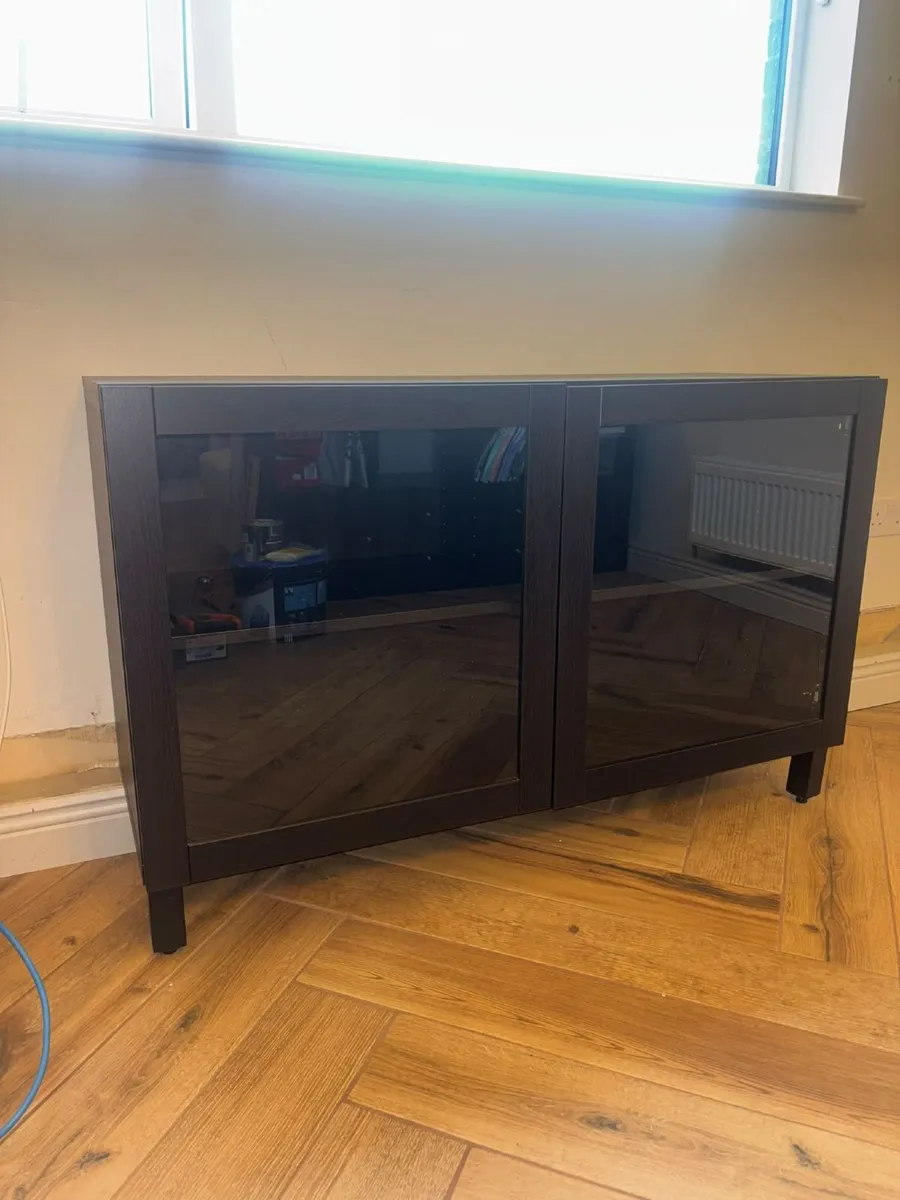 Sideboard - Image 4