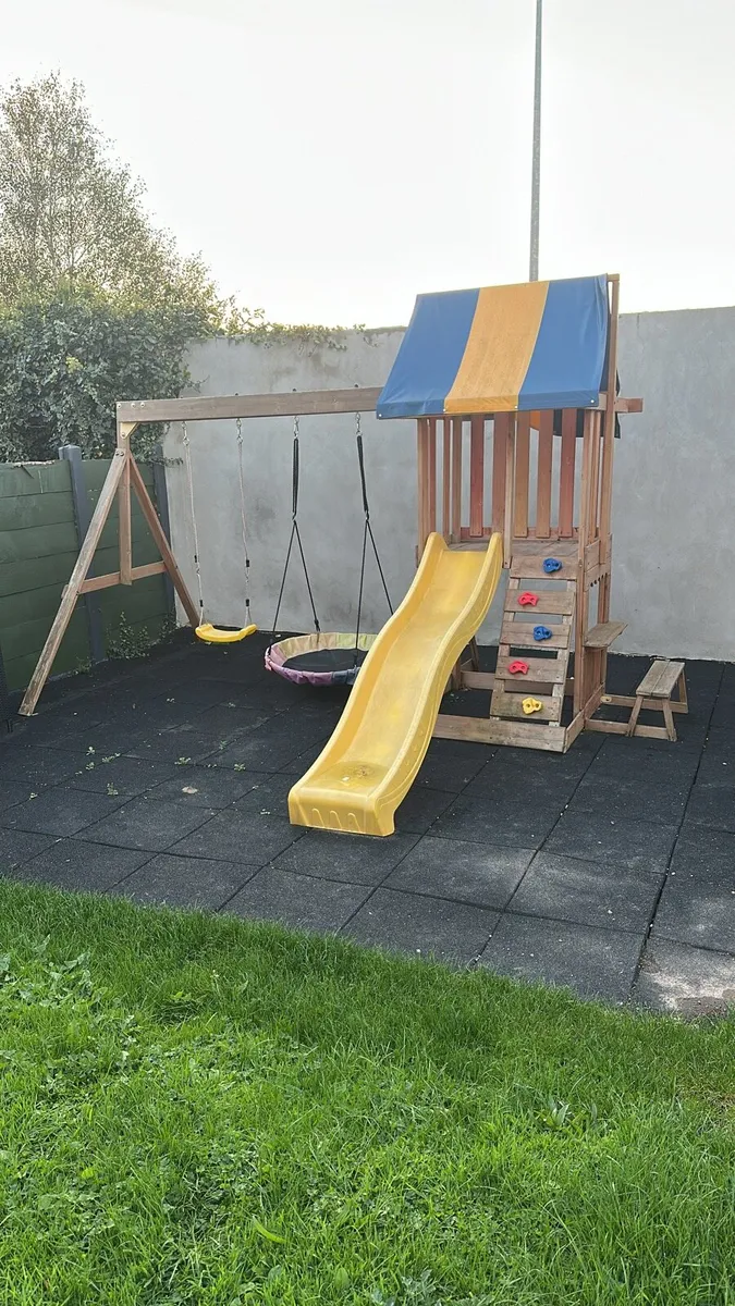 Garden Swingset - Image 1