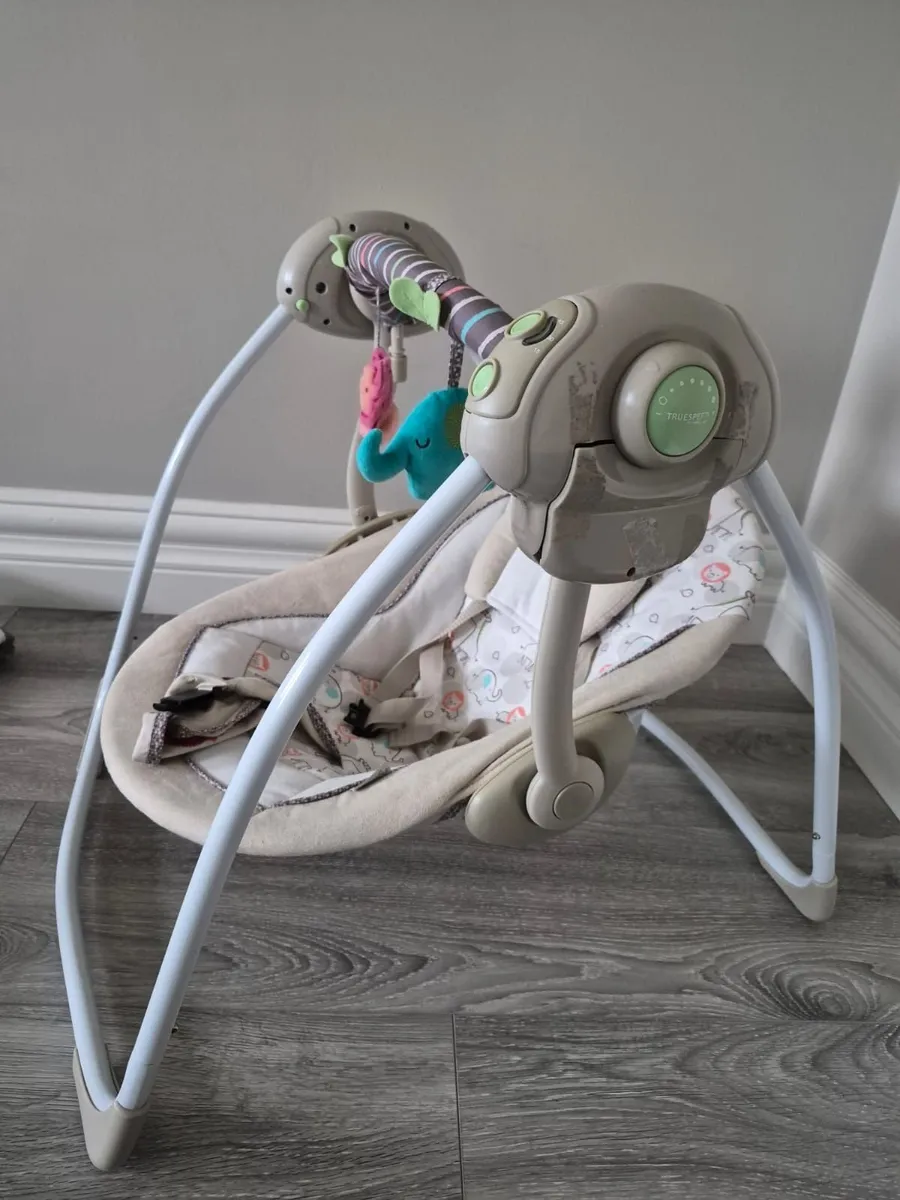 Baby swing/Rocker - Image 2