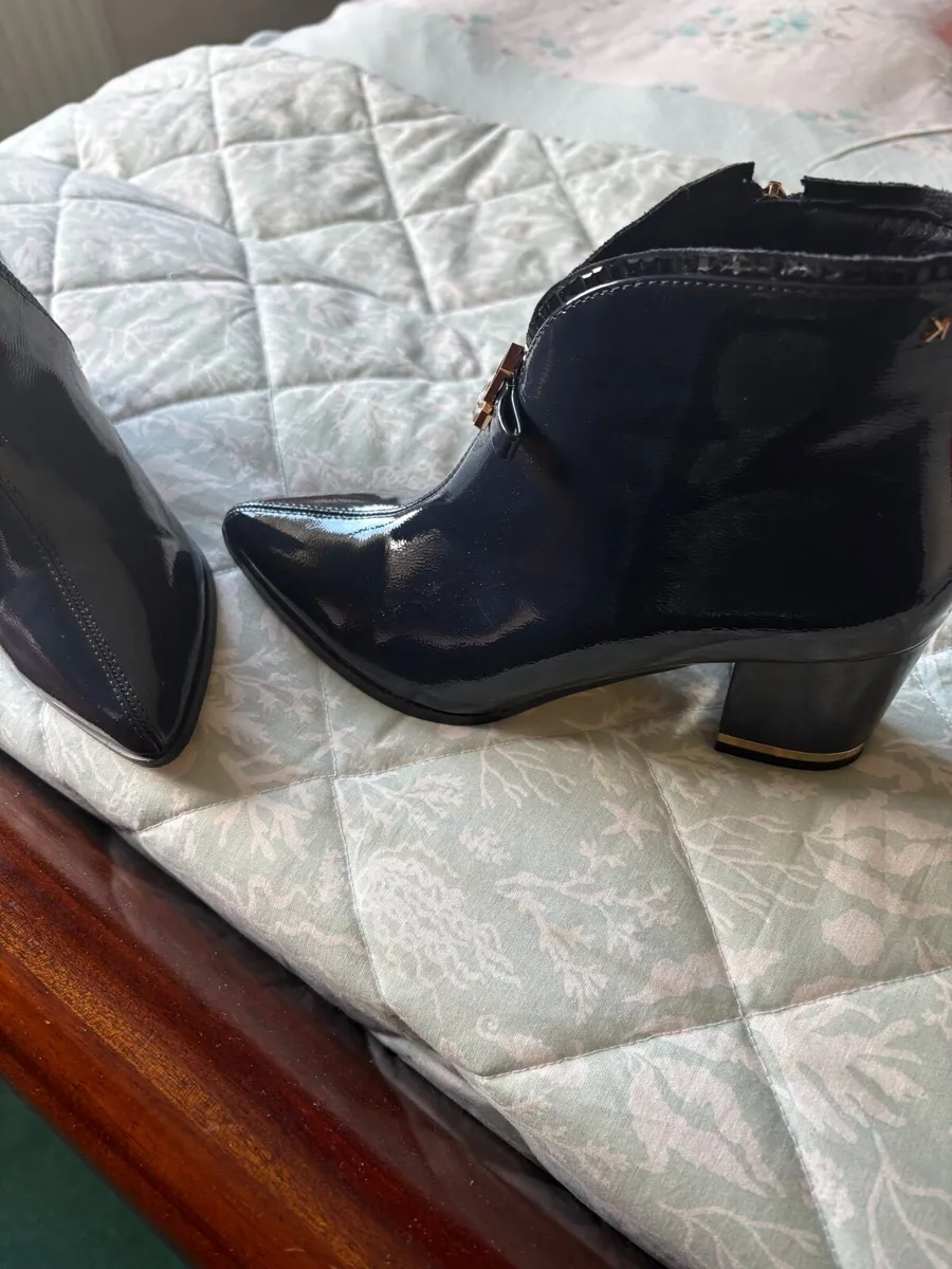 Kate Appleby navy ankle boots - Image 2