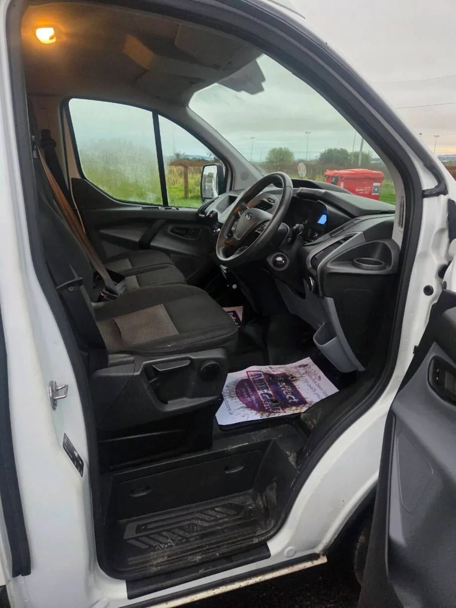 2017 ford transit custom fridge - Image 4
