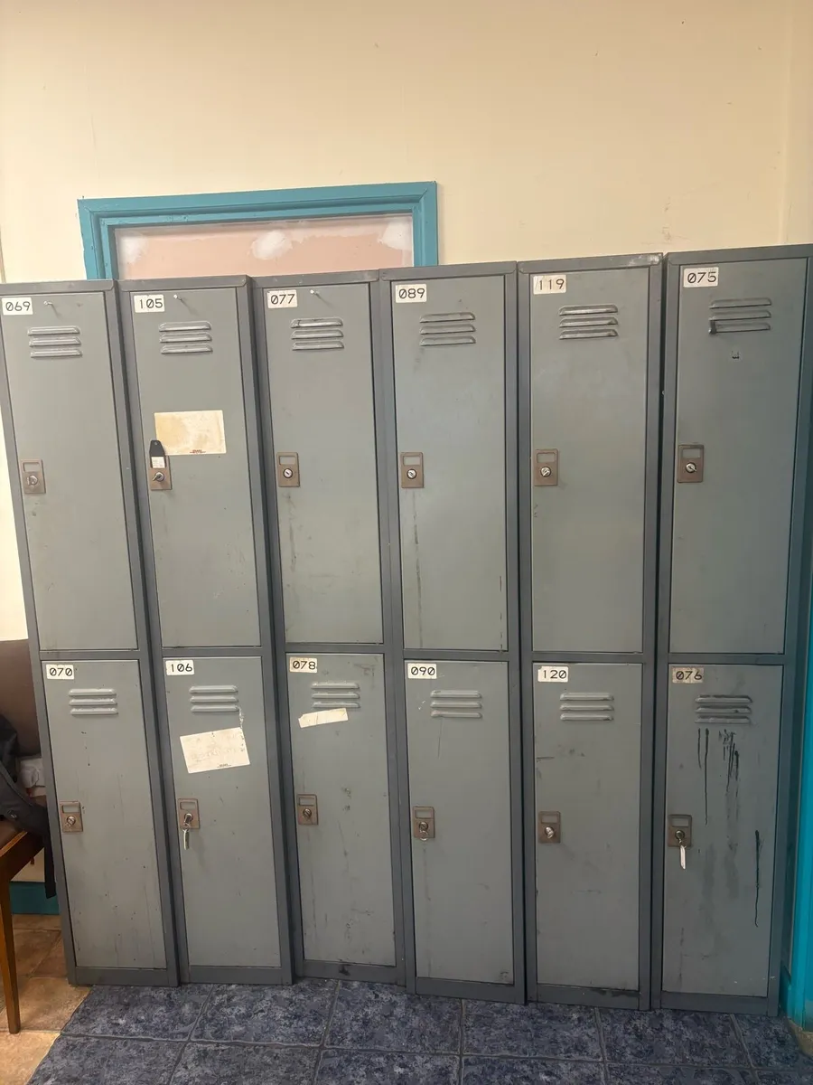 Steel lockers - Image 1