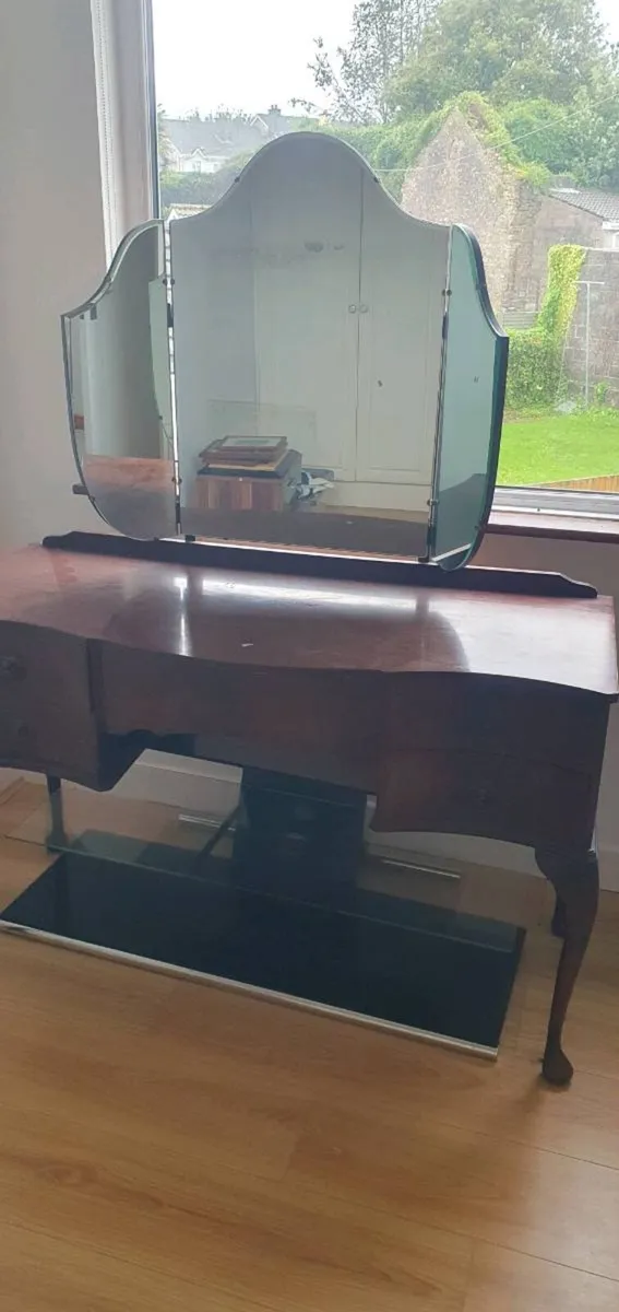 Vanity Unit -  Vintage