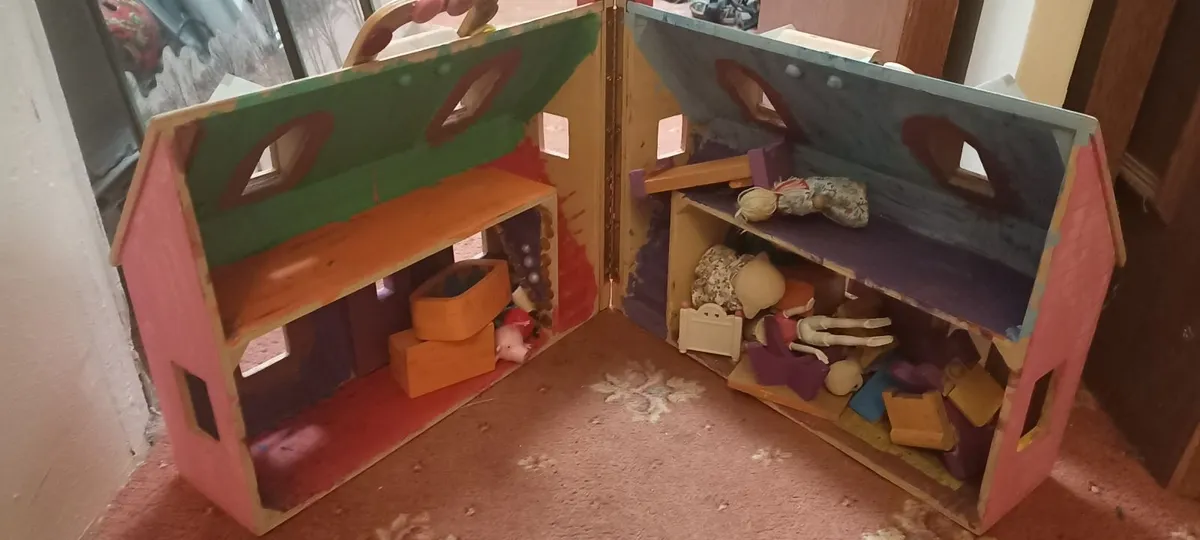 Dolls House - Image 3