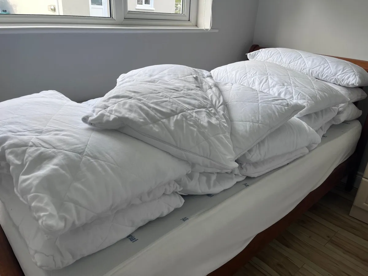 House hold air b&b bedding clearance - Image 1