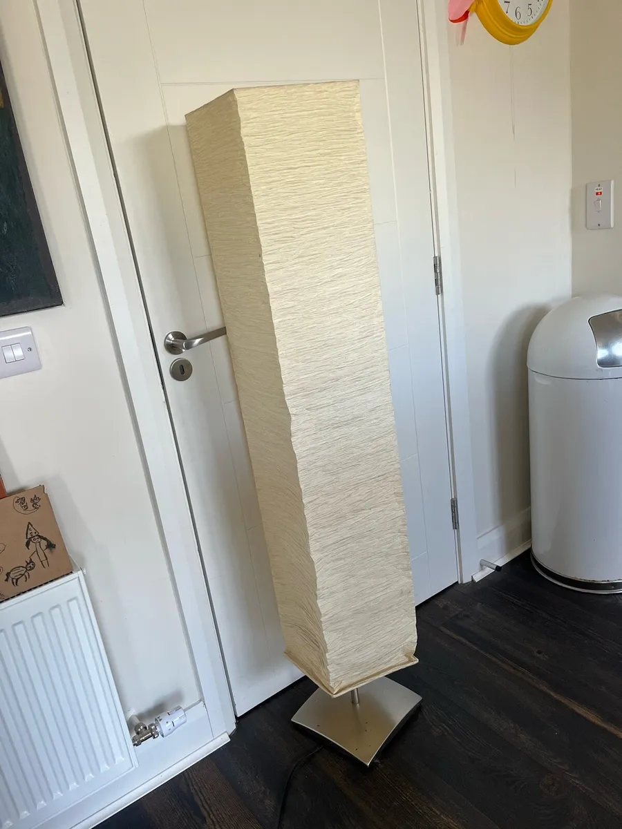 Floor lamp - Image 1