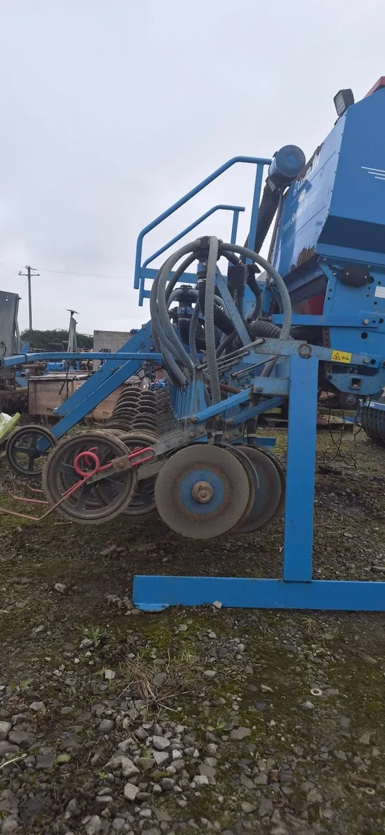 Lemken solitair 9 drill 2nd hand parts/ breaking - Image 1