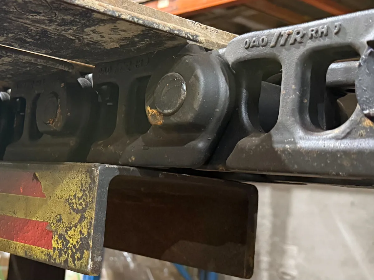 ITR D4D Chains @ Undercarriage Ireland - Image 4