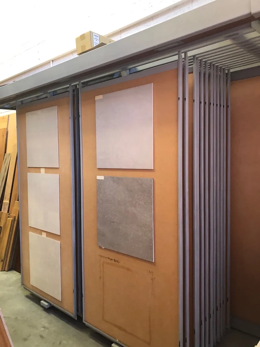 Tile display - Image 1