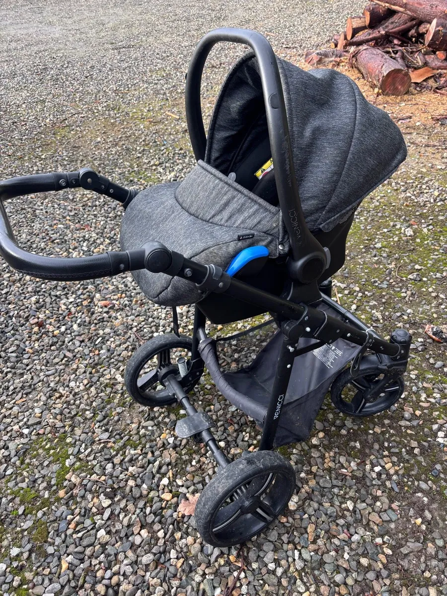 Baby items - Image 1