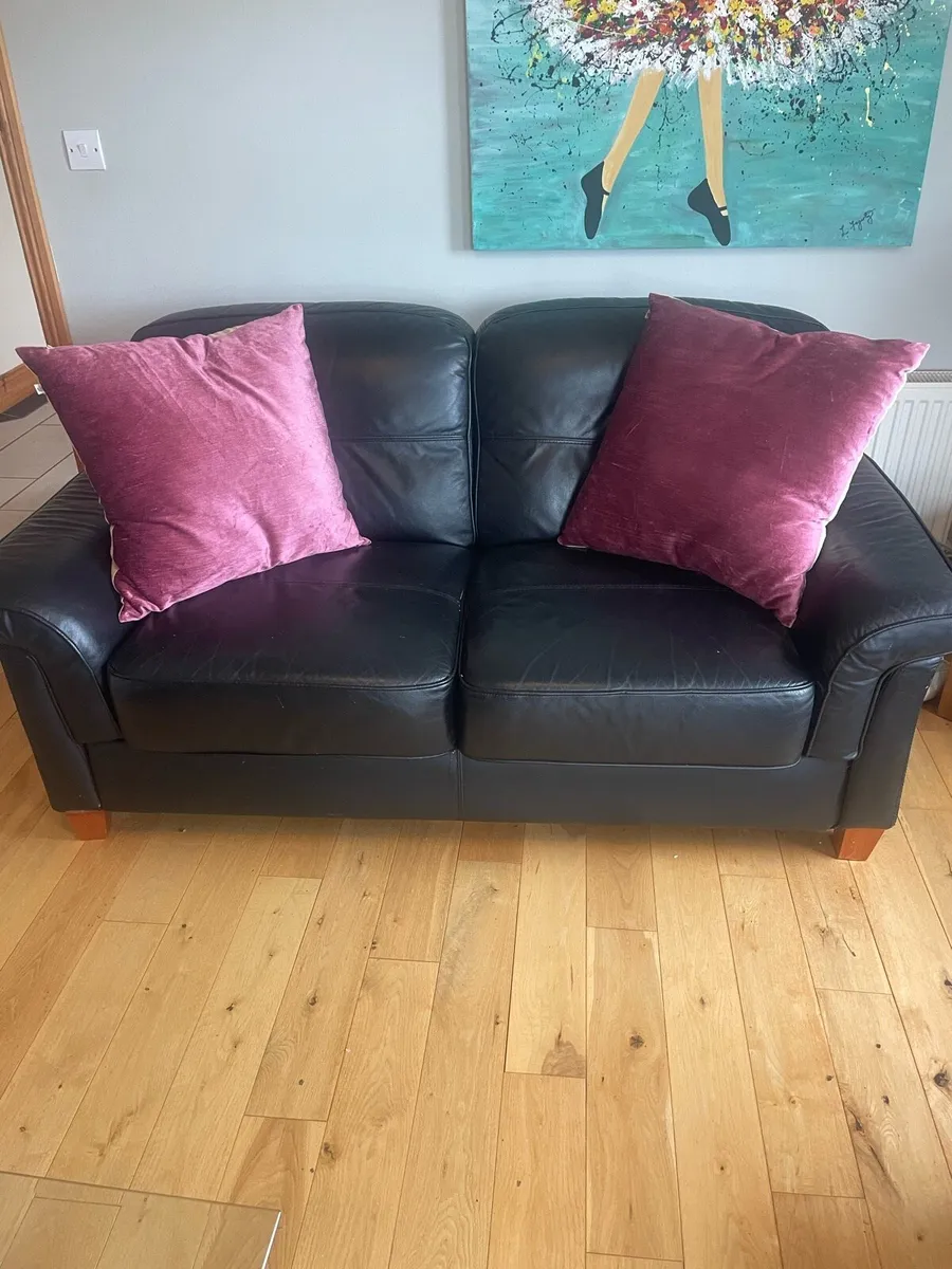 3 seater/2seater/1 seater leather couches - Image 2