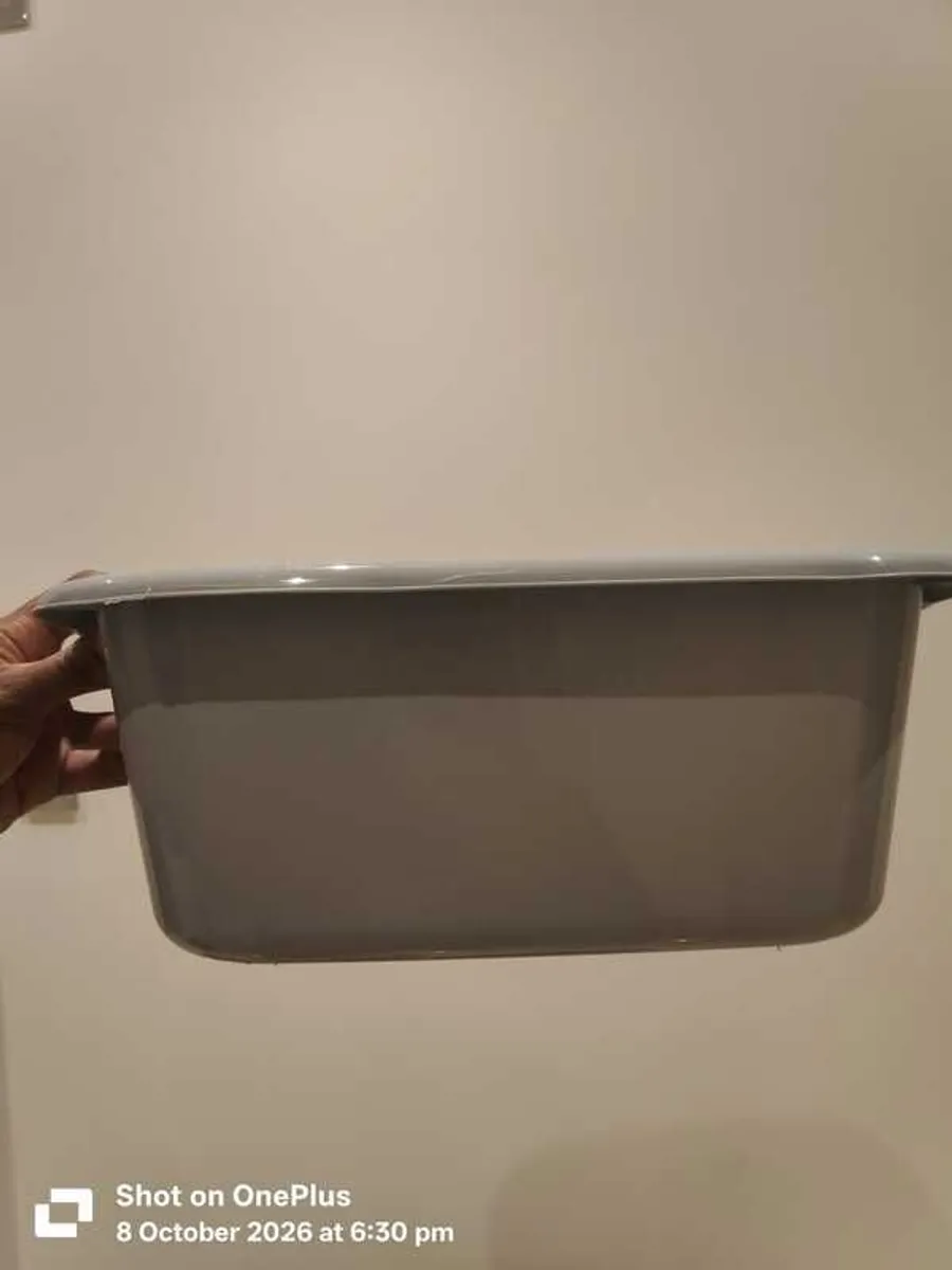Storage & Wardrobe Bundle - SAMLA Boxes, Baskets, Hangers - Image 4