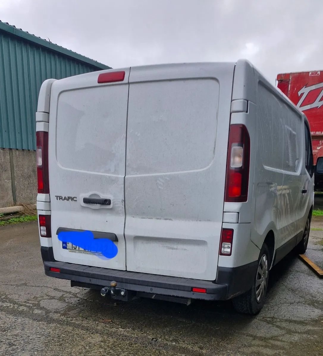 Renault Trafic 2015 - Image 1