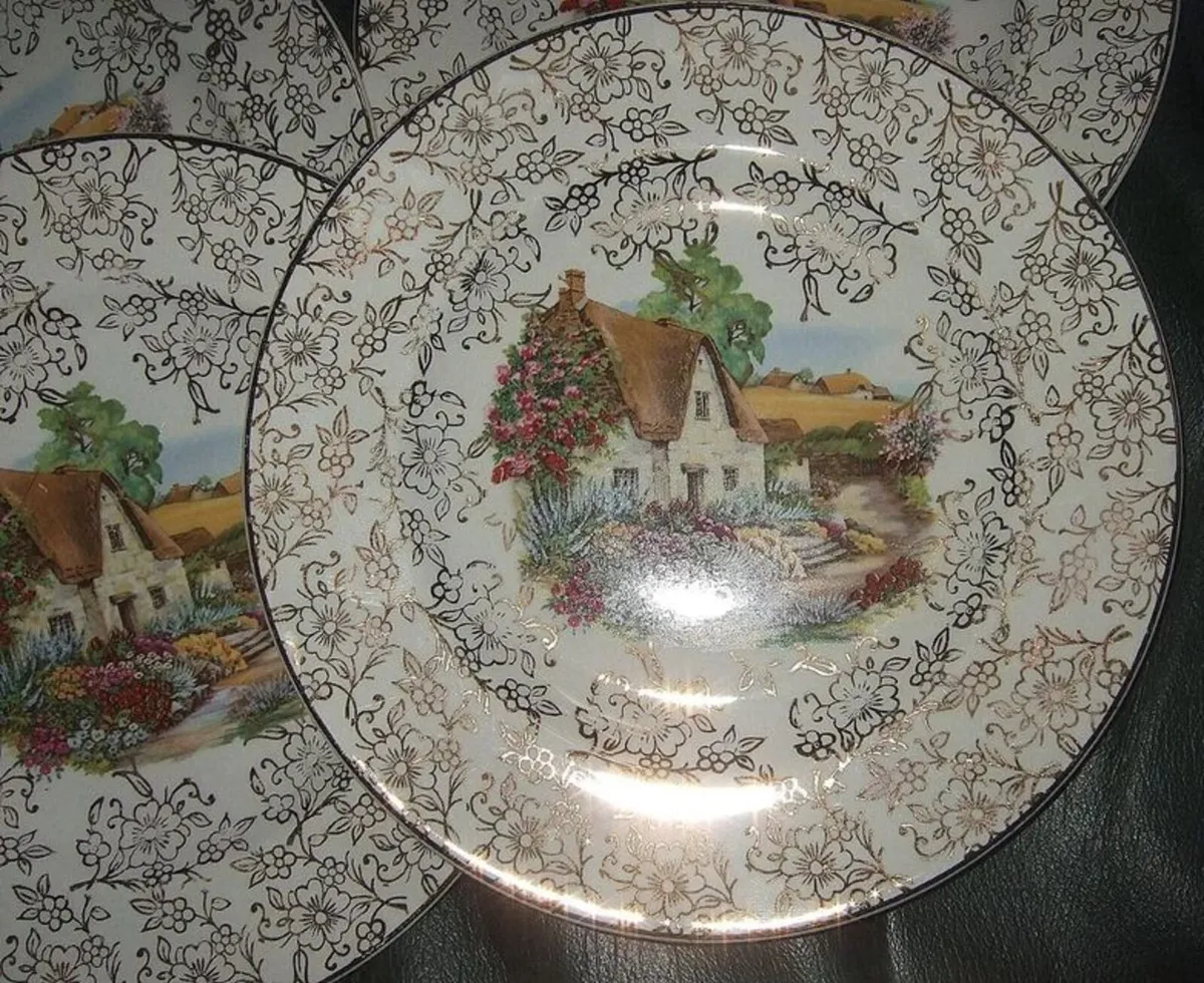 4 Vintage H&K Tunstall "Homestead"Side Plates - Image 2