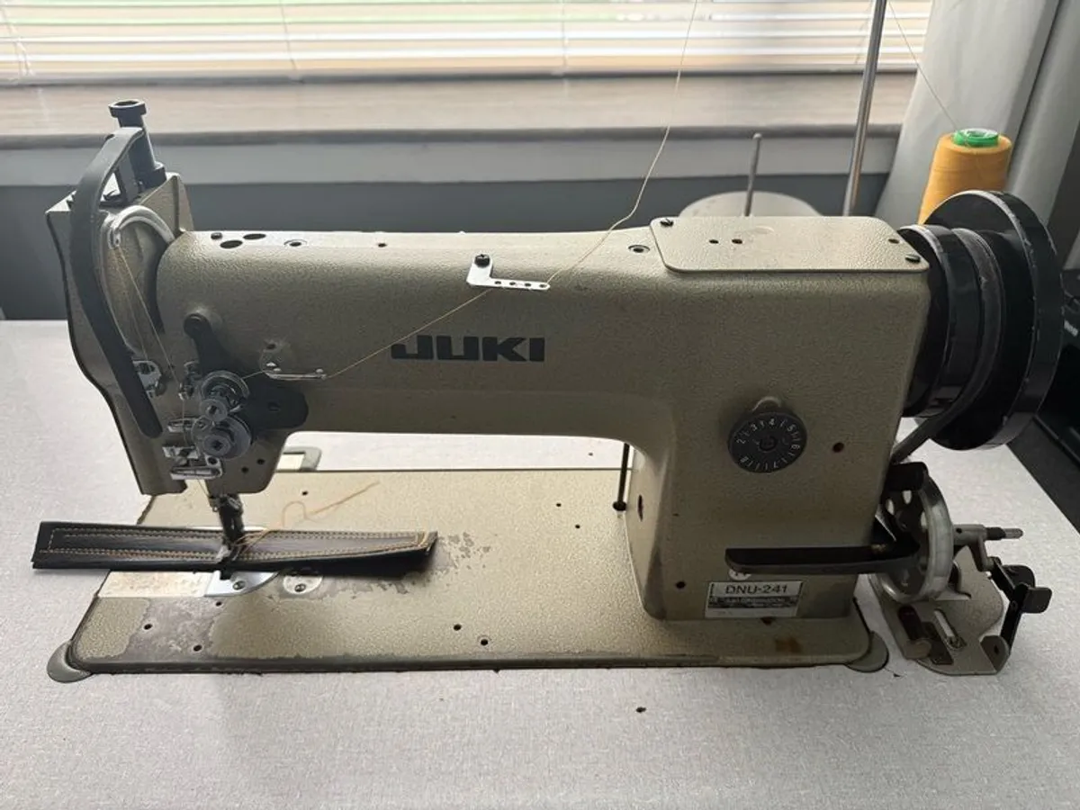 Juki Dnu-241 Heavy-duty Industrial Walking Foot Sewing Machine - Image 2