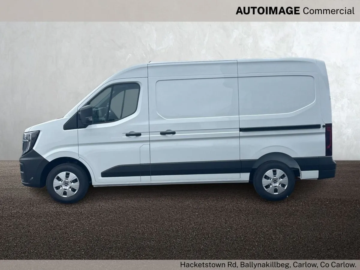 Renault Master 130BHP MWB EX VAT PRICE DISPLAYED O - Image 3