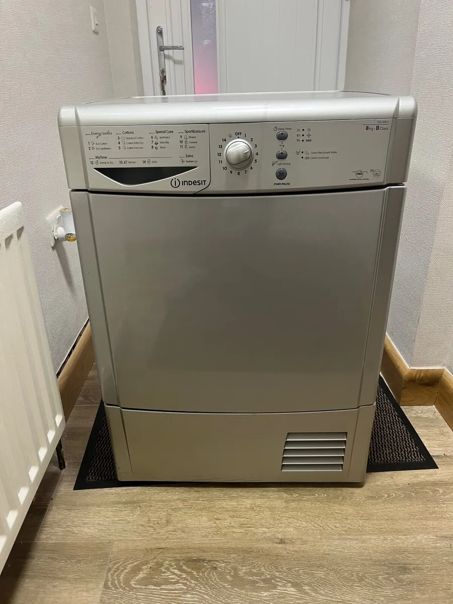 Indesit 8kg condenser tumble dryer - Image 3