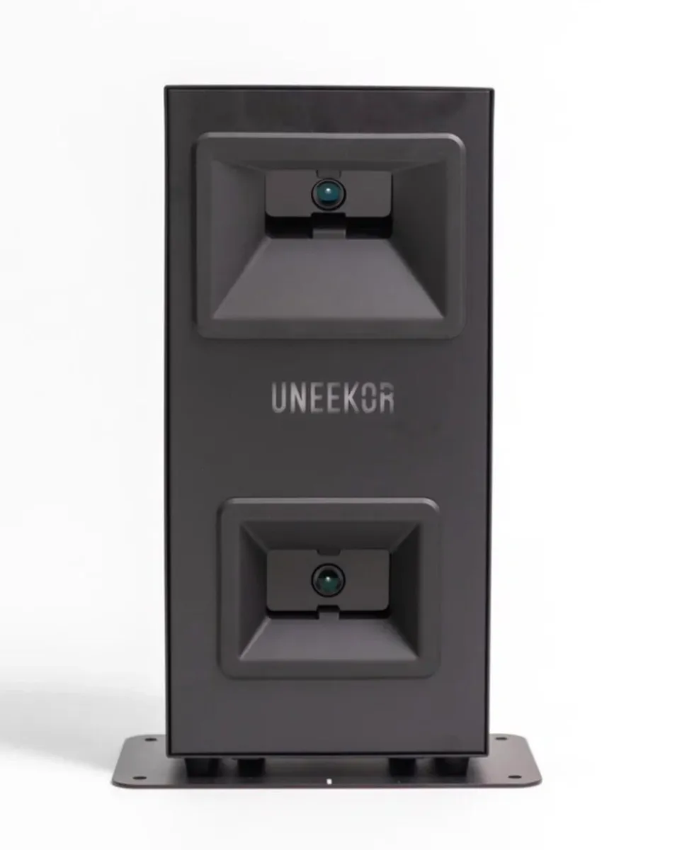 Uneekor Eye Mini Lite Launch Monitor - Image 1