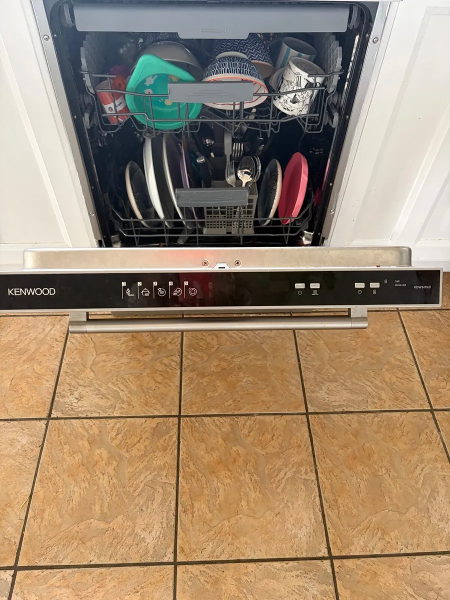 Kenwood Dishwasher- freestanding full size - Image 2