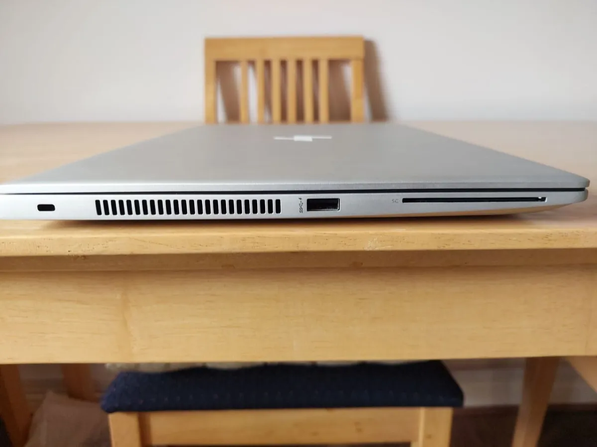 Hp Elitebook 840 G5 | I5-7200u | 8gb Ram |256gb - Image 4
