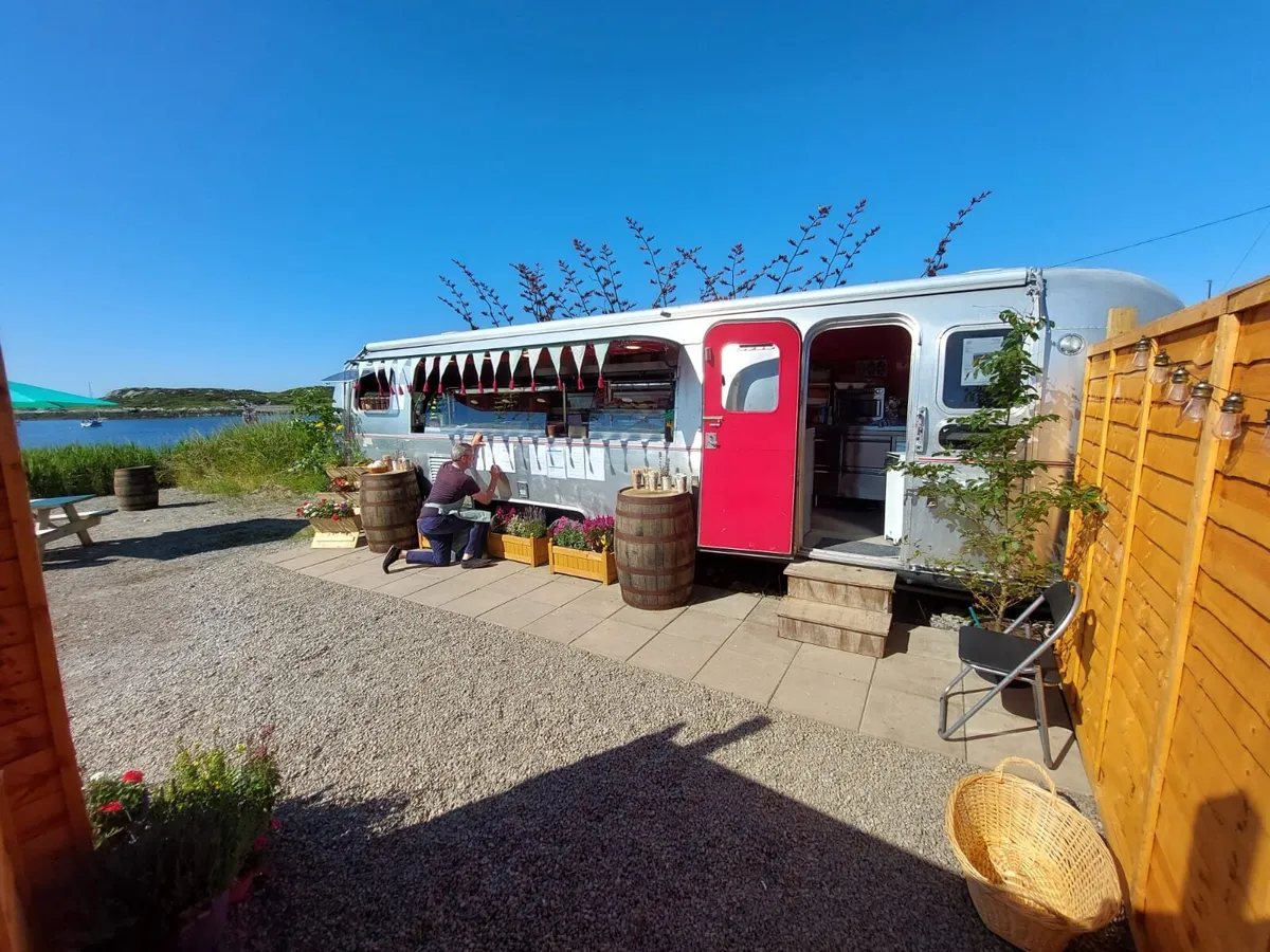 Airstream commercial Kitchen - Image 3